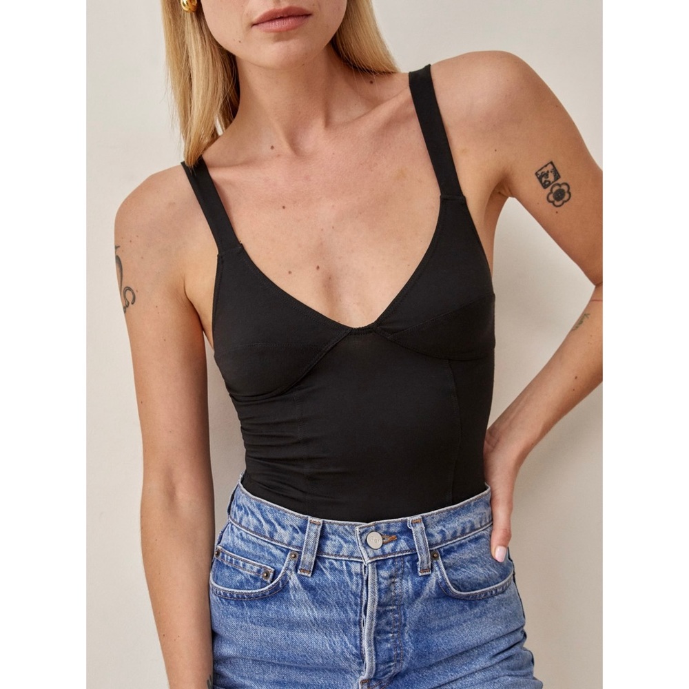 NWT Reformation Lena Knit Bodysuit in Black - Size S